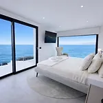 Vila Atlantico One Oceanfront Luxury & Heated Pool *