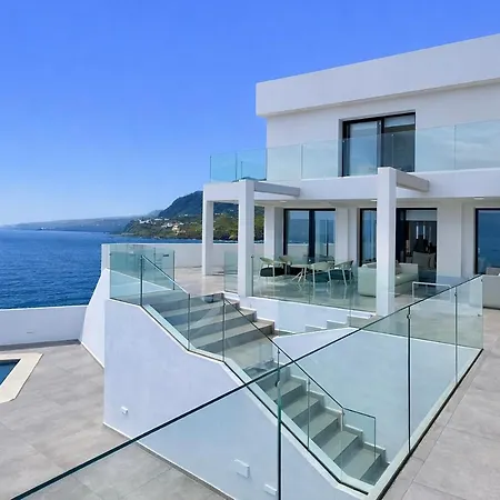 Atlantico One Oceanfront Luxury & Heated Pool