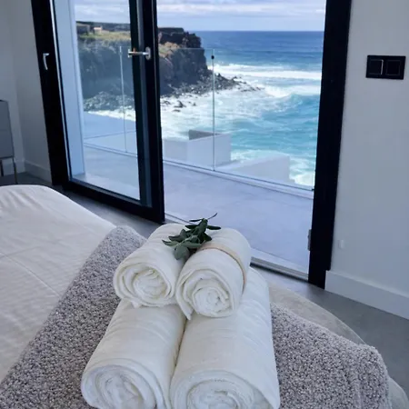 Atlantico One Oceanfront Luxury & Heated Pool Villa *