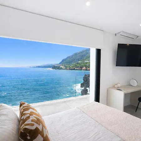 Atlantico One Oceanfront Luxury & Heated Pool Лас-Агуас